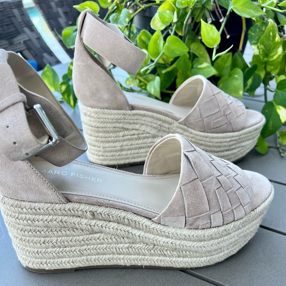 Marc Fisher Varin Espadrille Wedge Sandal Women's Size 8-Beige - Picture 4 of 6